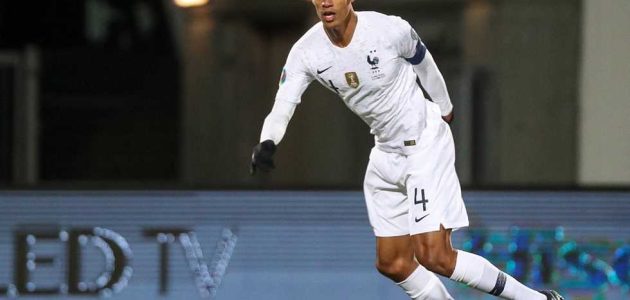 فاران يعلن اعتزاله الدولي