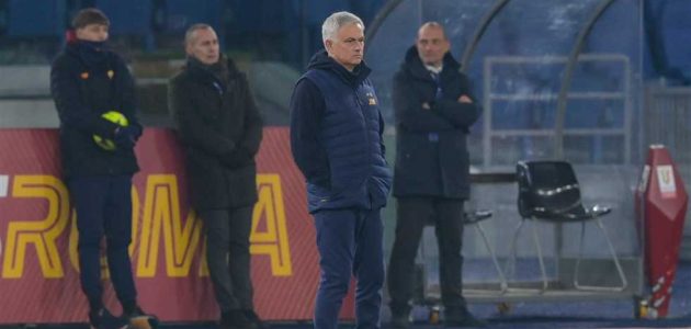 مورينيو يلقي باللوم على الحكم والفرص المهدرة في الخسارة ضد سالزبورج